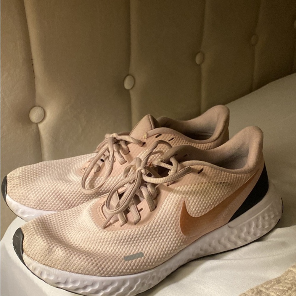 Nike Revolution Rose Gold Size 9